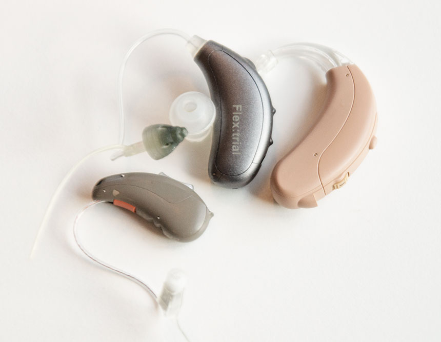耳かけ式補聴器